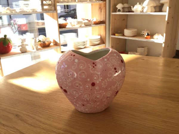 Keramik zuhausemalen.de | Herzvase <span style="font-size: 10px">(Farbgröße M)</span> Für den Tisch